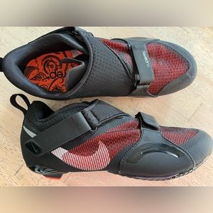 Nike Superreps Indoor Cycling Shoe; Delta; SPD; Peloton Sz 10.5